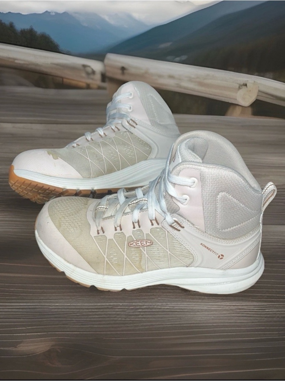 KEEN Vista Energy Safety Toe Sneakers Women’s 8.5w High Top Hiking Utility Beige